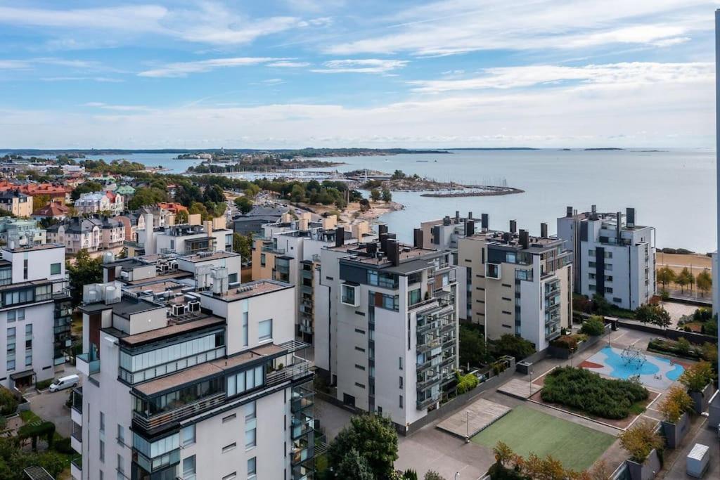 Spacious Home With Four Terrace, Sauna, Sea View Helsinki Dış mekan fotoğraf