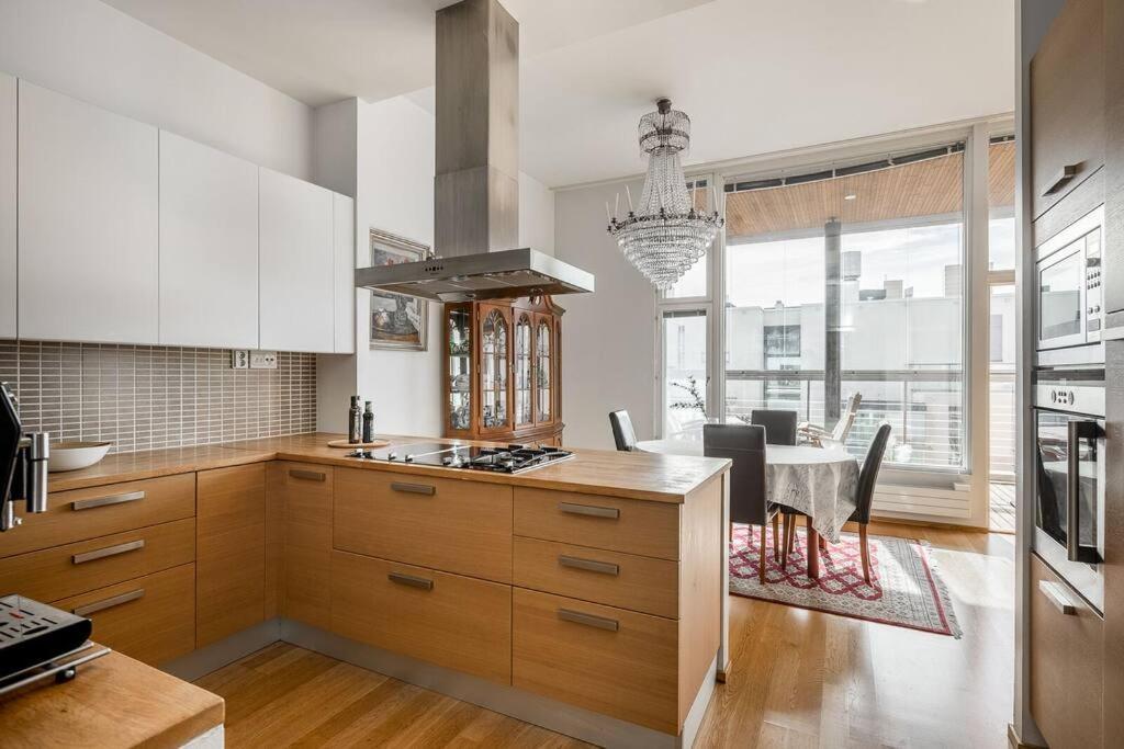 Spacious Home With Four Terrace, Sauna, Sea View Helsinki Dış mekan fotoğraf