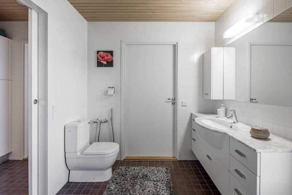 Spacious Home With Four Terrace, Sauna, Sea View Helsinki Dış mekan fotoğraf