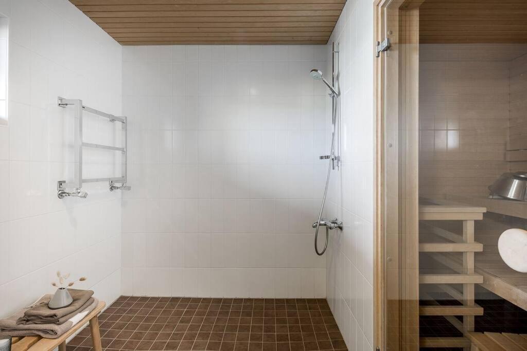 Spacious Home With Four Terrace, Sauna, Sea View Helsinki Dış mekan fotoğraf