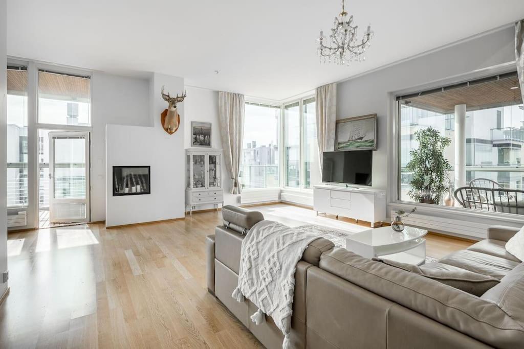 Spacious Home With Four Terrace, Sauna, Sea View Helsinki Dış mekan fotoğraf