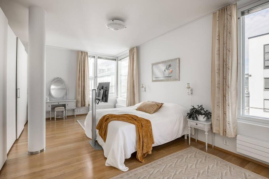 Spacious Home With Four Terrace, Sauna, Sea View Helsinki Dış mekan fotoğraf